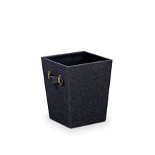 Load image into Gallery viewer, Vienna Genuine Leather 10 L Bin