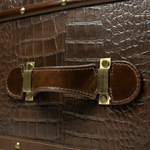 Load image into Gallery viewer, Streamer Trunk Coffee Table - Vintage Brown