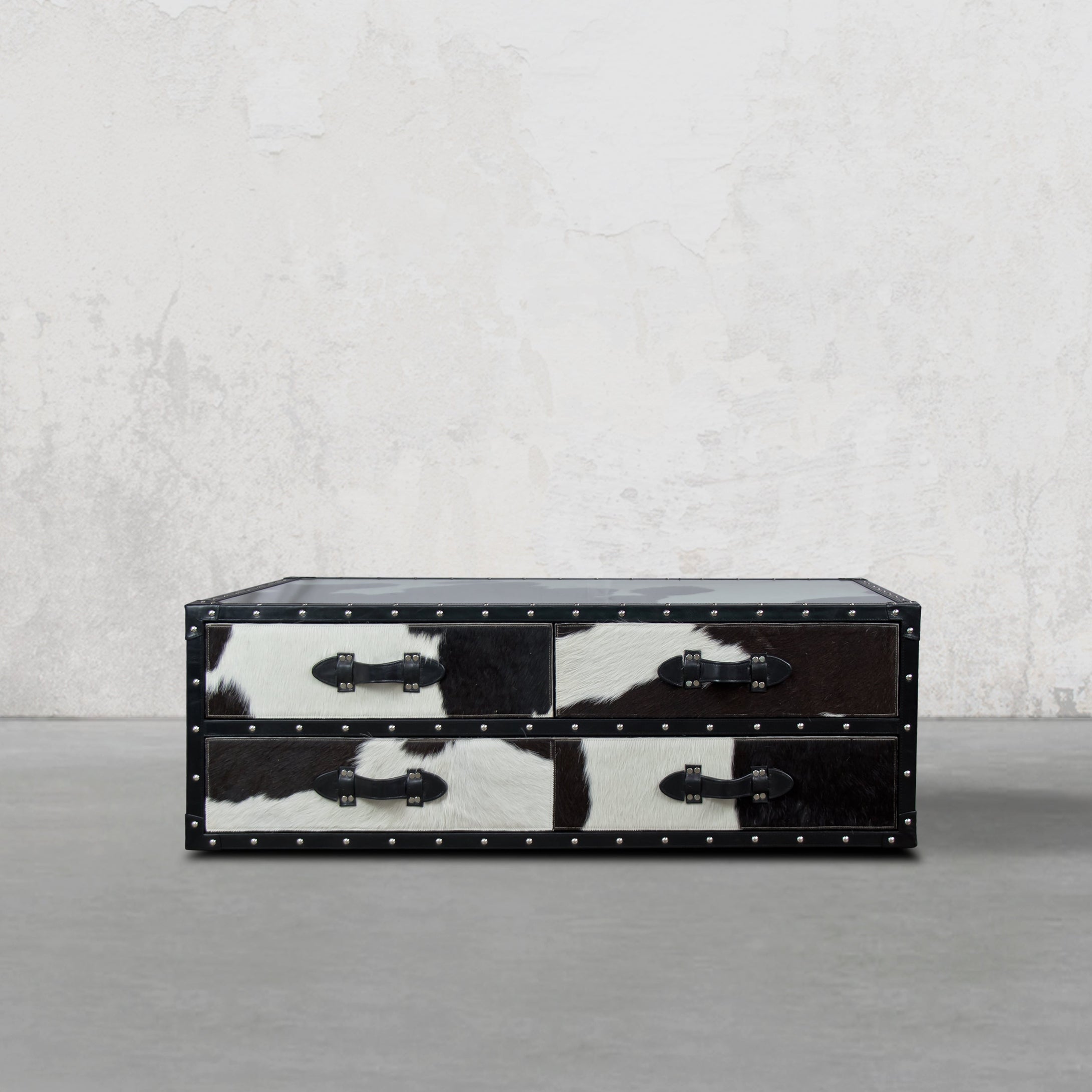 Vintage Streamer Trunk Coffee Table in Hair-on with Glass Top
