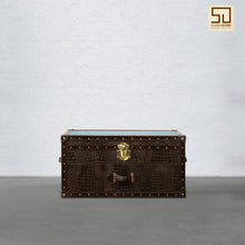 Load image into Gallery viewer, Mini Trunk Coffee Table in Espresso Brown Leather
