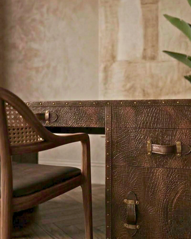 Directors Desk in Vintage Brown Leather