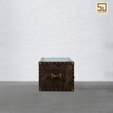 Load image into Gallery viewer, Mini Trunk Coffee Table in Espresso Brown Leather
