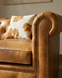 Gentleman's Club Two Seater Chesterfield Sofa