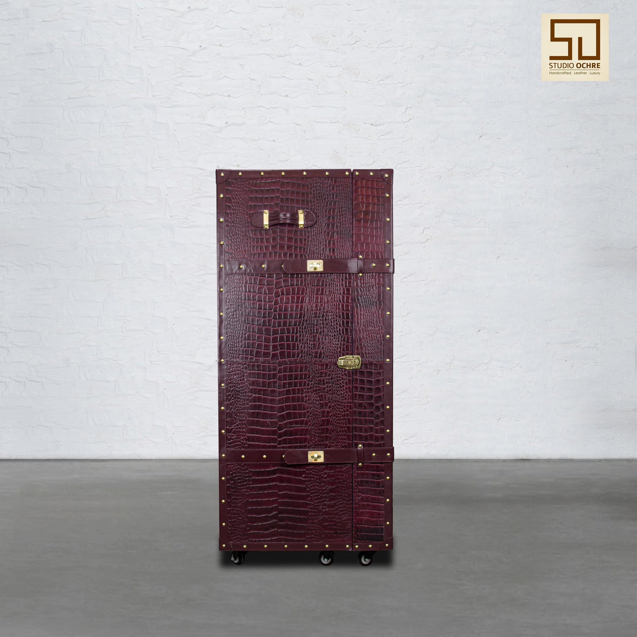 Single Door Trunk Bar - Burgundy