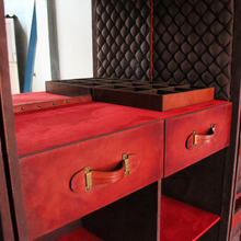 Load image into Gallery viewer, London Telephone Booth Portable Bar
