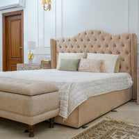 Heritage Wing Back Bed