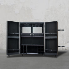 Load image into Gallery viewer, Heritage Trunk Bar - Black
