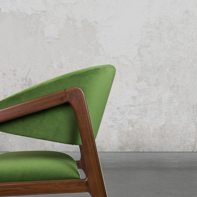 Nordic Lobby Chair