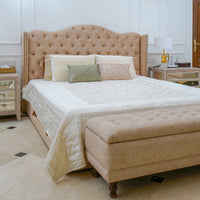 Heritage Wing Back Bed
