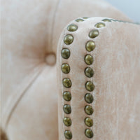 Heritage Wing Back Bed