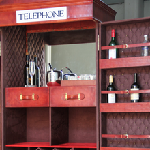 Load image into Gallery viewer, London Telephone Booth Portable Bar
