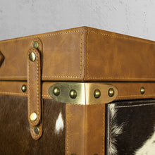 Load image into Gallery viewer, Baby Station Chest of Drawers
