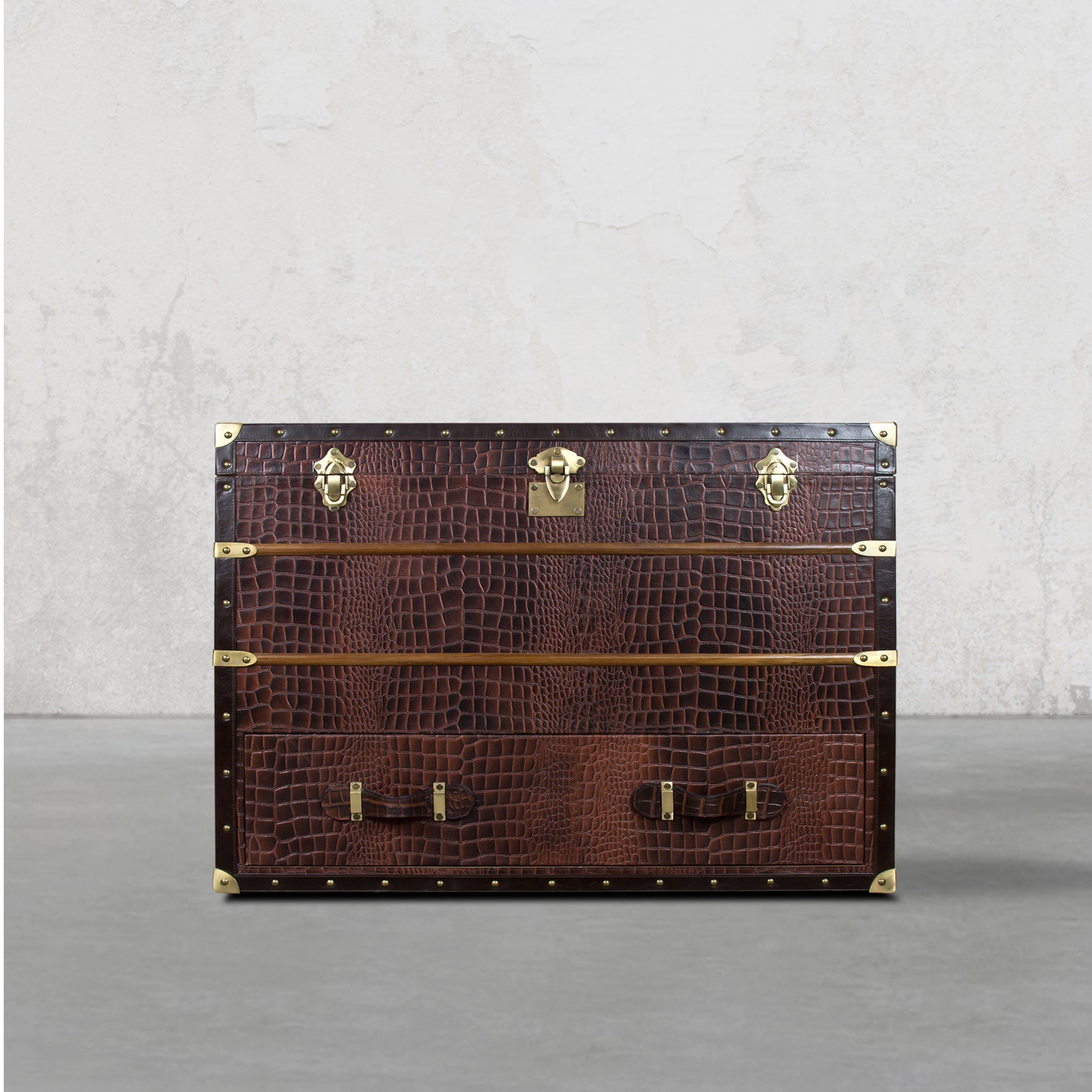 Streamer Trunk Chest of Drawers - Vintage Brown