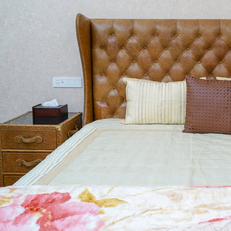 Chesterfield Wing Back Bed