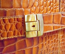 Load image into Gallery viewer, Heritage Trunk Bar Cart - Tan
