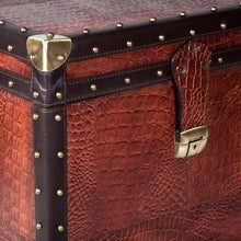 Load image into Gallery viewer, Heritage Mini Trunk - Vintage Brown
