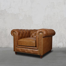 Load image into Gallery viewer, Gentleman&#39;s Club Single Seater Chesterfield Sofa
